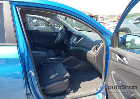 2017 Hyundai Tucson Se z USA, uszkodzony, nr VIN KM8J3CA46HU482312